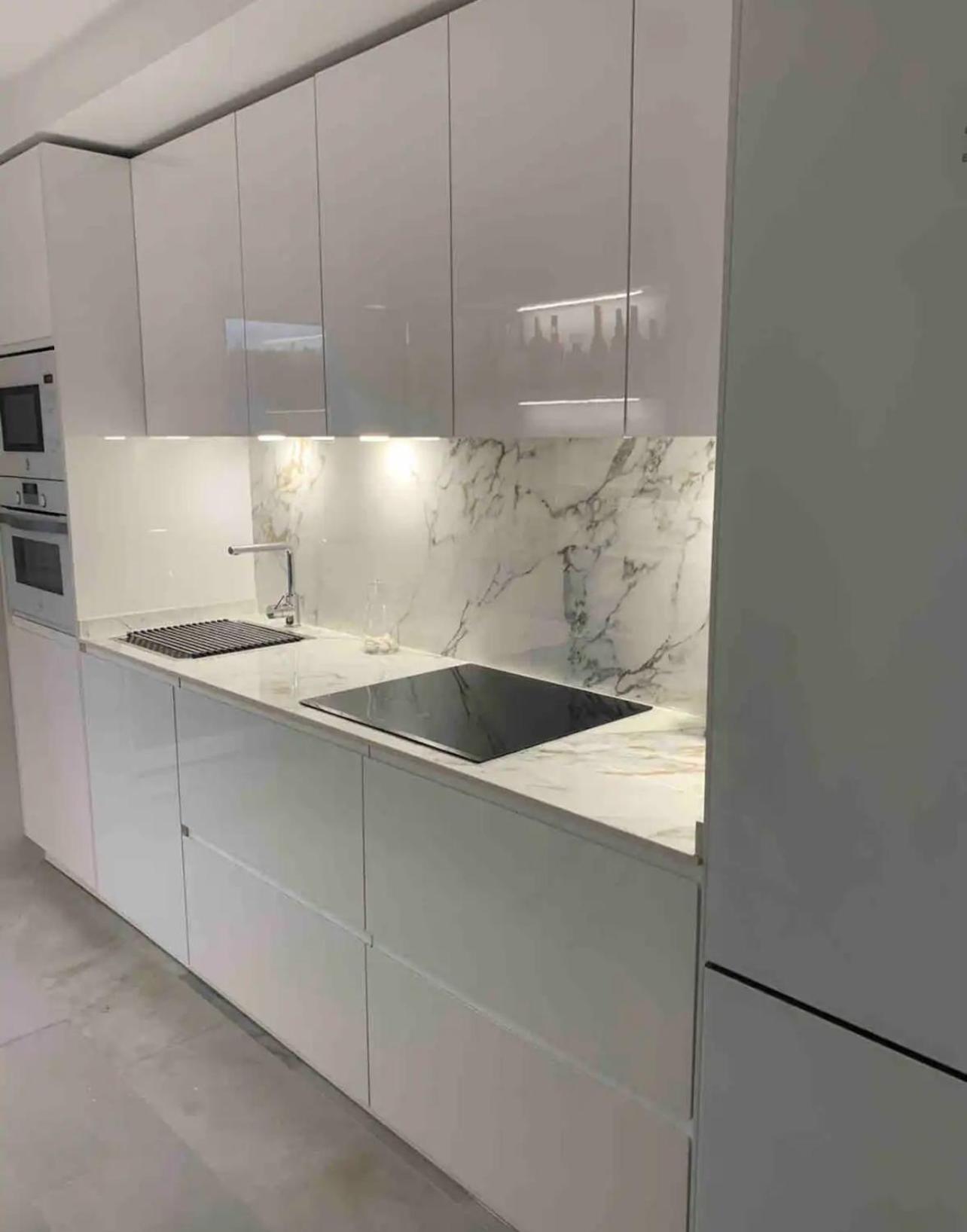 Habitacion Privada En Loft De Lujo Compartido - Playa A 1Min 奇克拉纳－德拉弗龙特拉 外观 照片